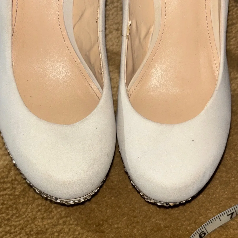 Enzo Angiolini Ivory Rhinestone Platform Heels | Women’s Size 7.5